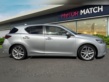 Used Lexus CT 2015 for sale - 75850832: Photo