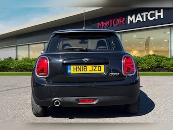 Used MINI Hatch 2018 for sale - 78373255: Photo