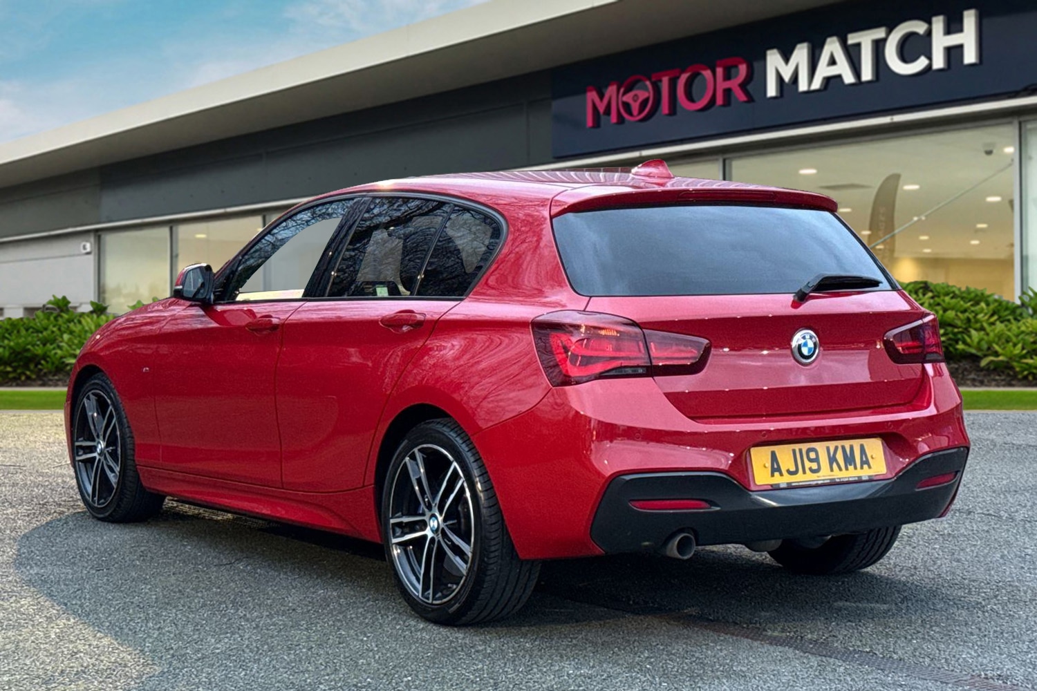 Used BMW 1 Series 2019 for sale - 77270507: Photo 2