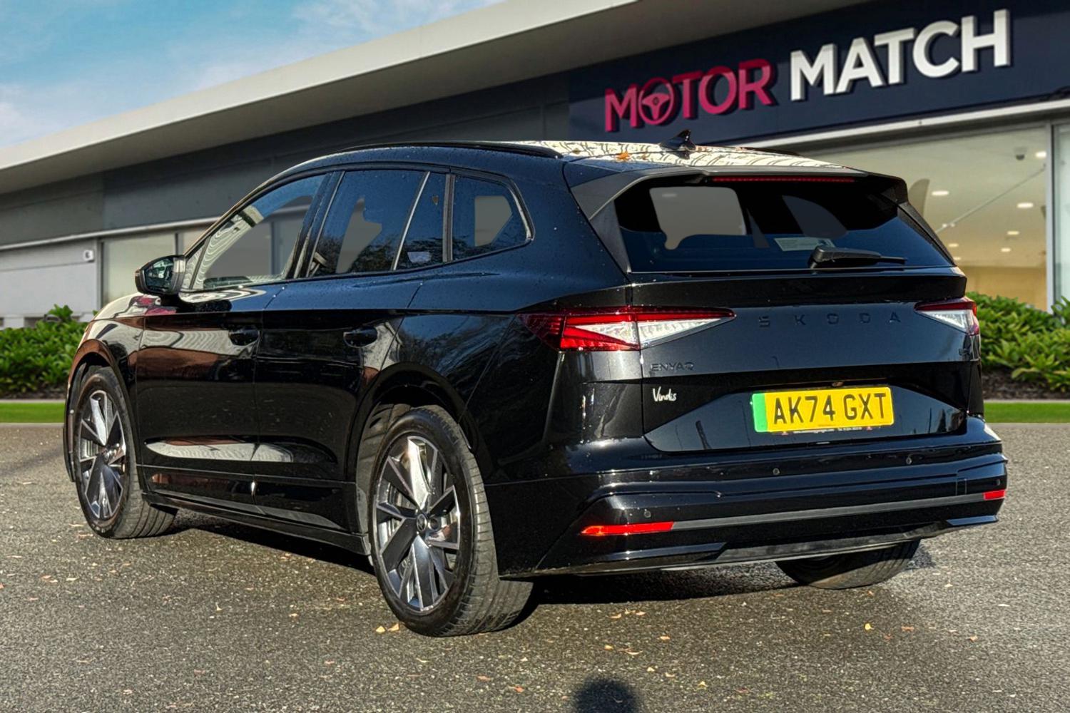 Used Skoda Enyaq 2024 for sale - 76569587: Photo 2