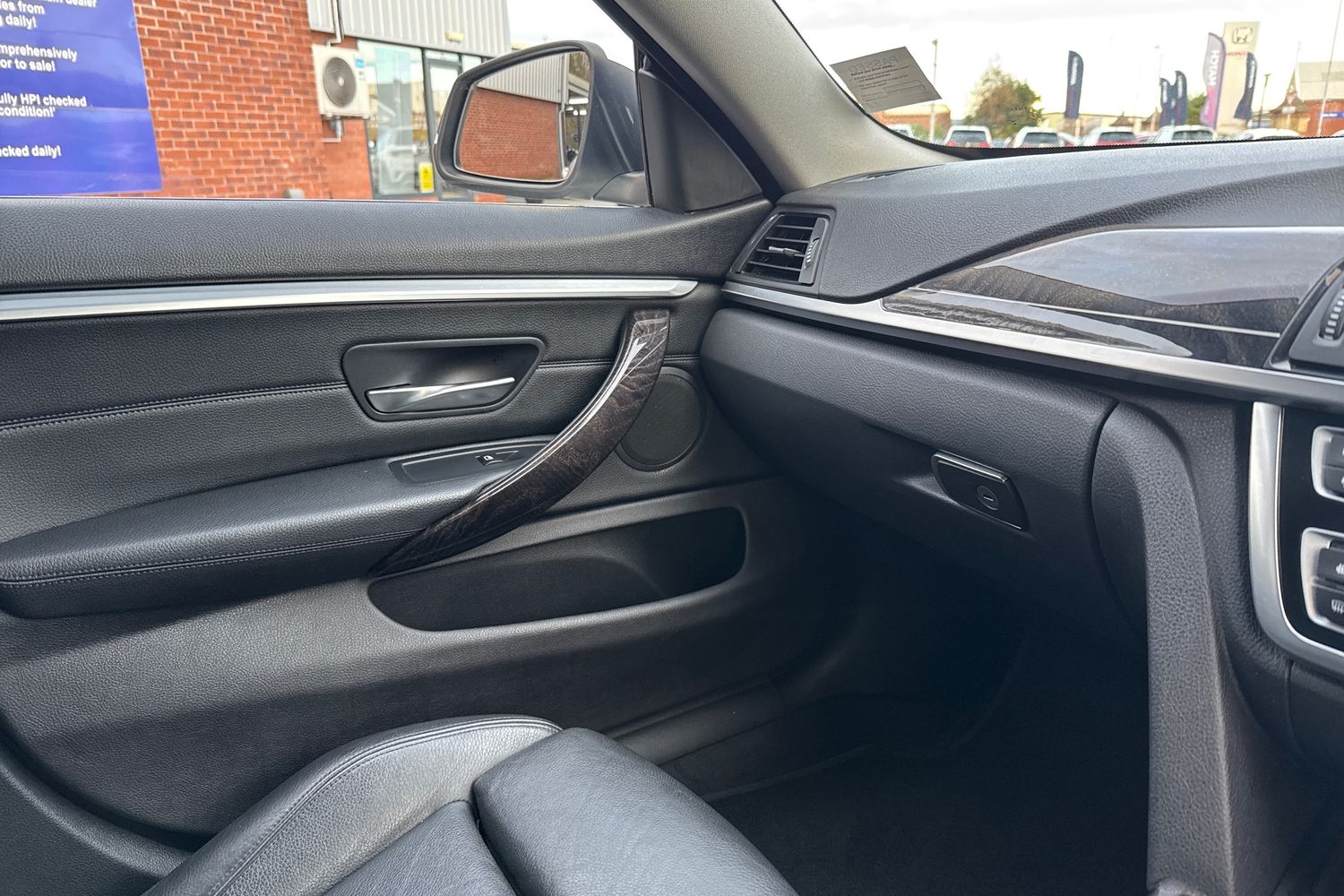 Used BMW 4 Series 2016 for sale - 77270501: Photo 45