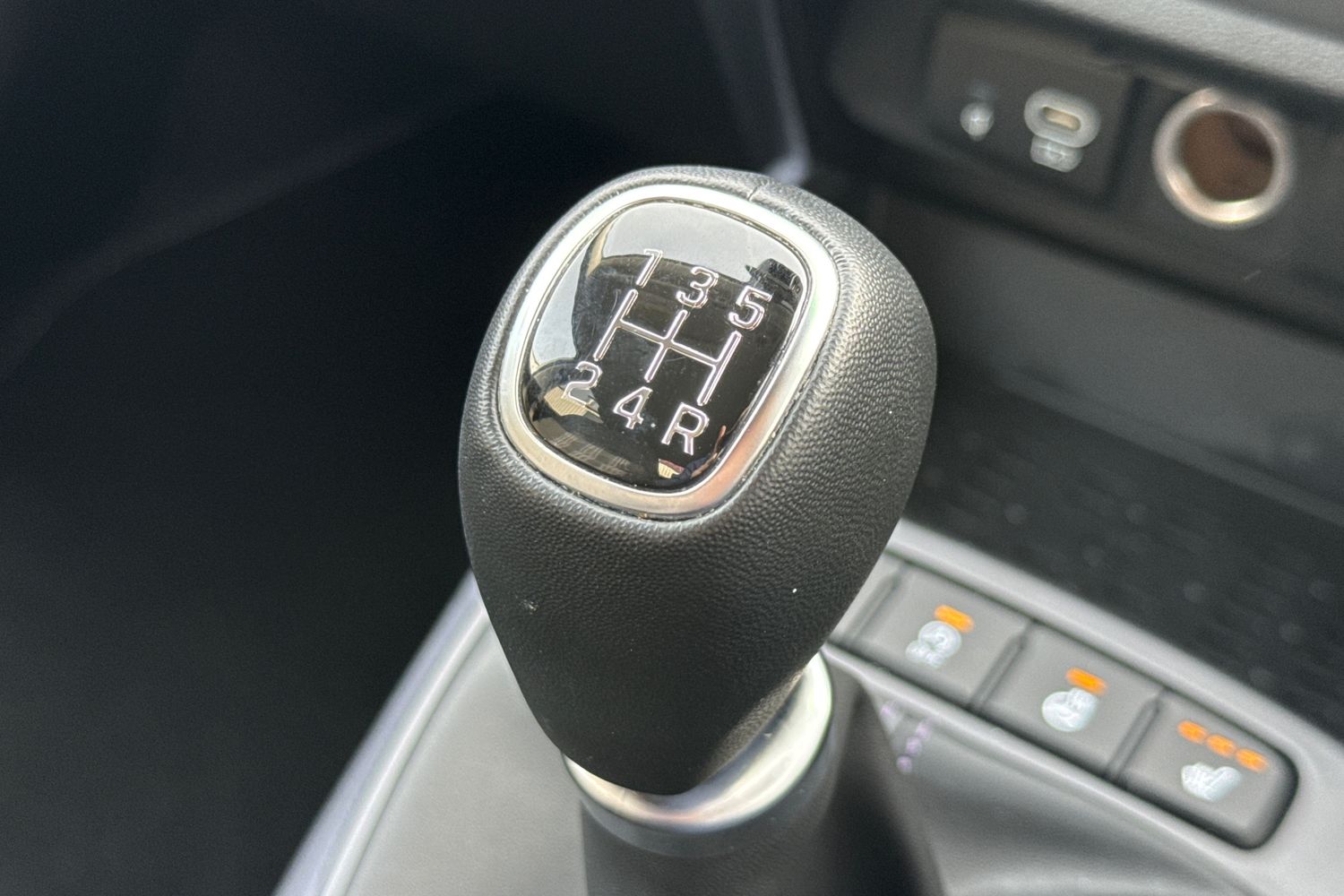 Used Hyundai i10 2024 for sale - 77582715: Photo 41