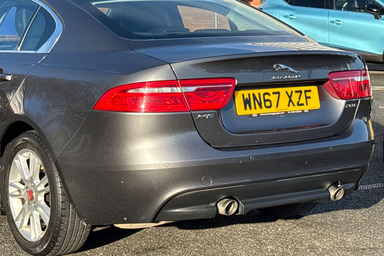 Used Jaguar XE 2017 for sale - 77093636: Photo 8