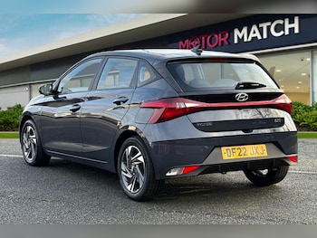 Used Hyundai i20 2022 for sale - 77361800: Photo