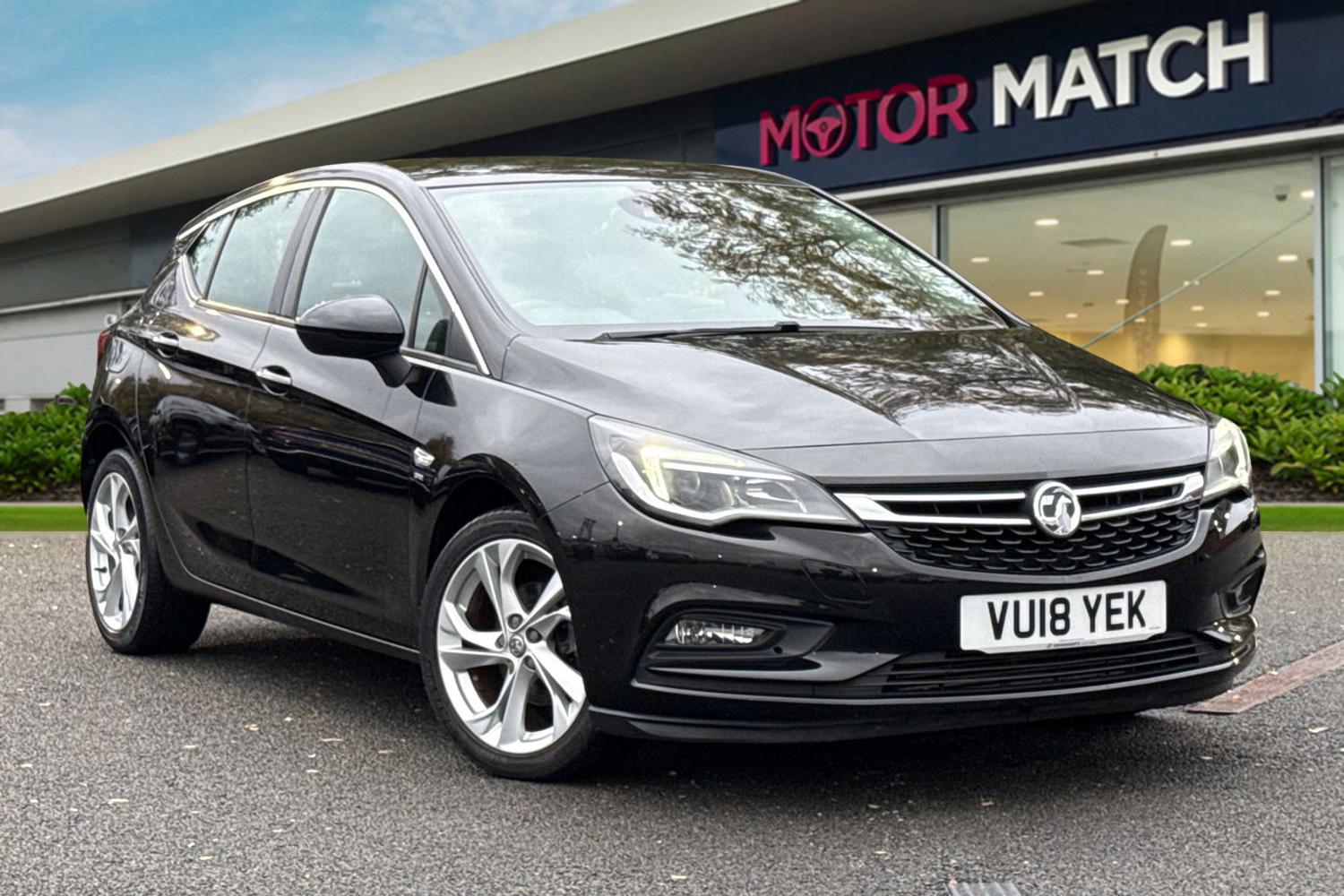 Used Vauxhall Astra 2018 for sale - 76480844: Photo 1