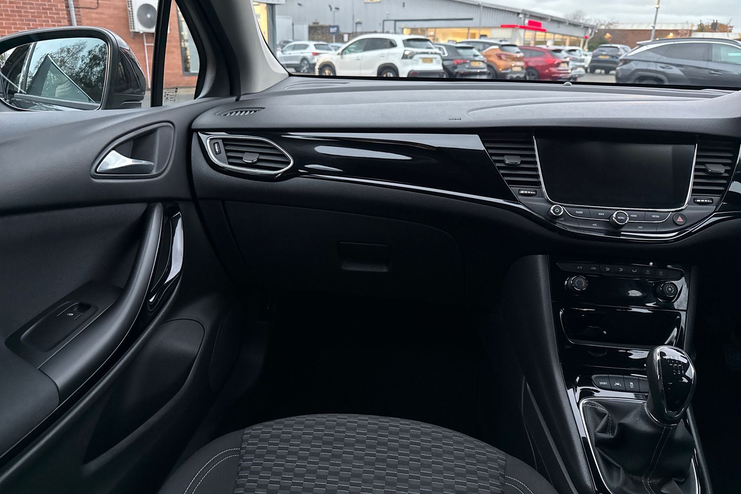 Used Vauxhall Astra 2018 for sale - 76480844: Photo 19