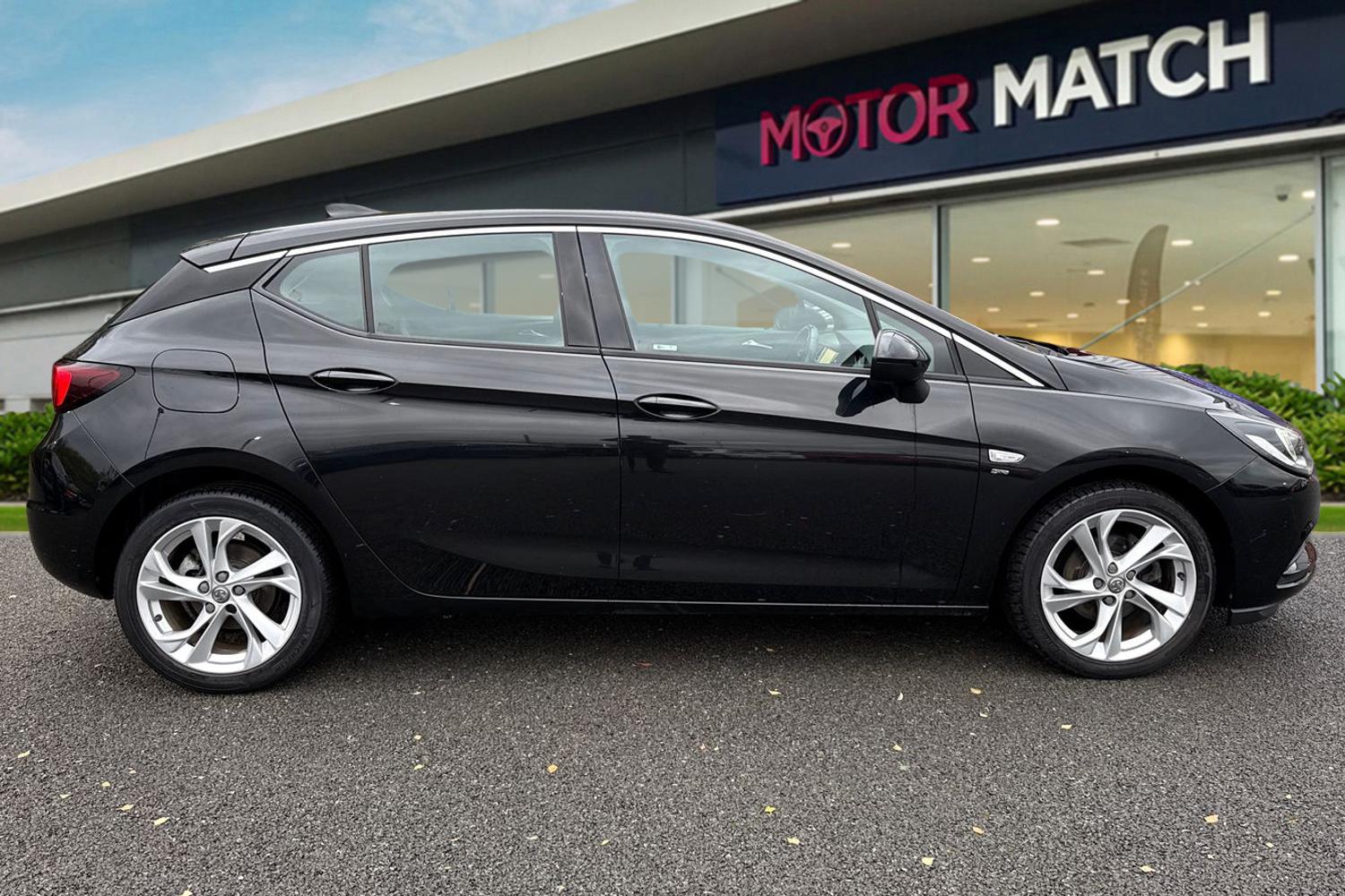 Used Vauxhall Astra 2018 for sale - 76480844: Photo 3