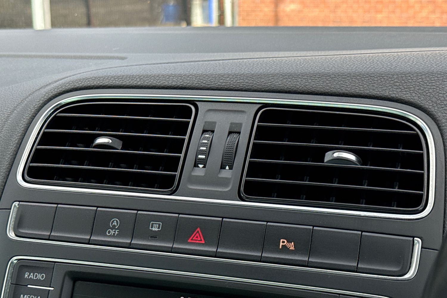 Used Volkswagen Polo 2016 for sale - 78029329: Photo 38