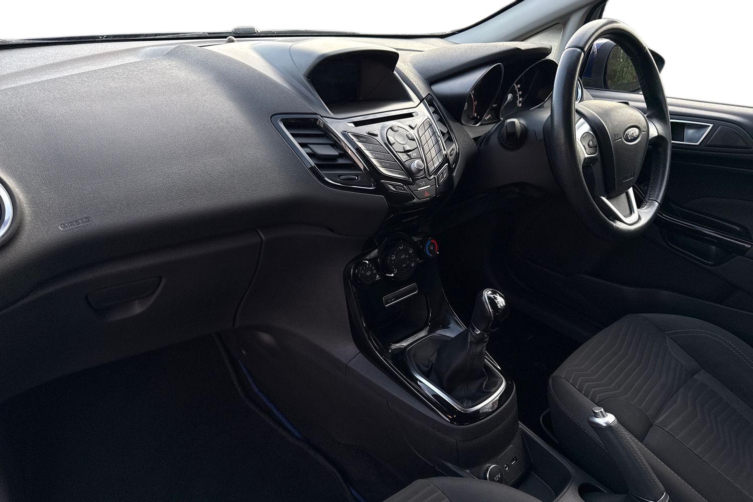 Used Ford Fiesta 2016 for sale - 76718477: Photo 15