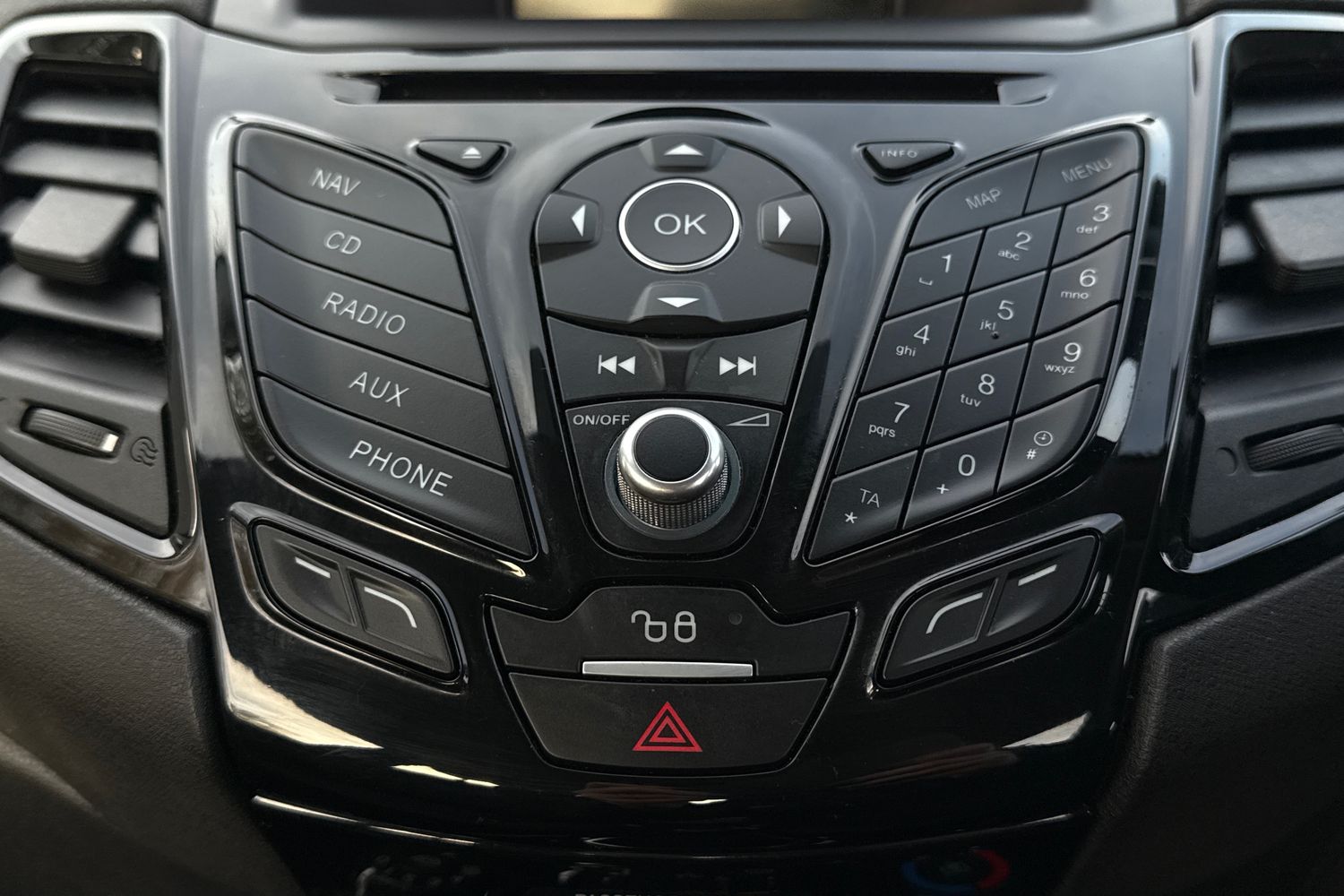 Used Ford Fiesta 2016 for sale - 76718477: Photo 34