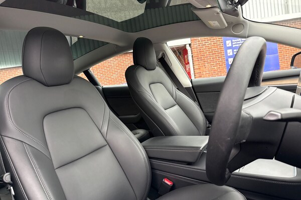 Used Tesla Model 3 2021 for sale - 76298737: Photo 24