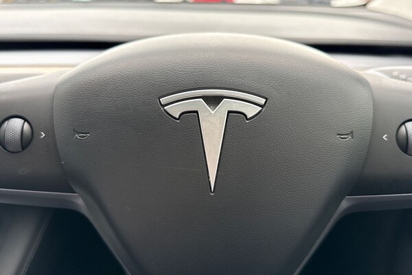Used Tesla Model 3 2021 for sale - 76298737: Photo 38