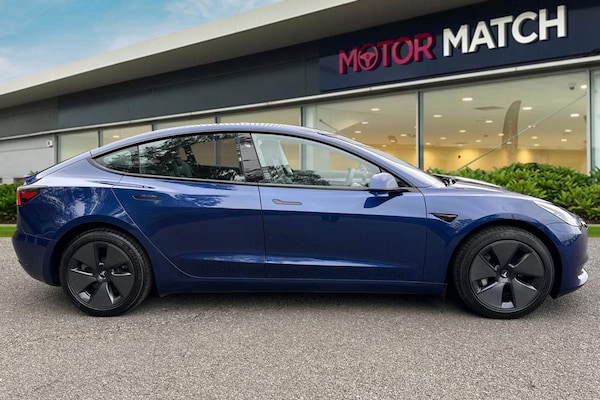 Used Tesla Model 3 2021 for sale - 76298737: Photo 3