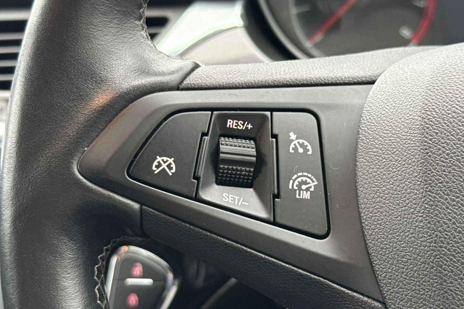 Used Vauxhall Corsa 2018 for sale - 76553482: Photo 36