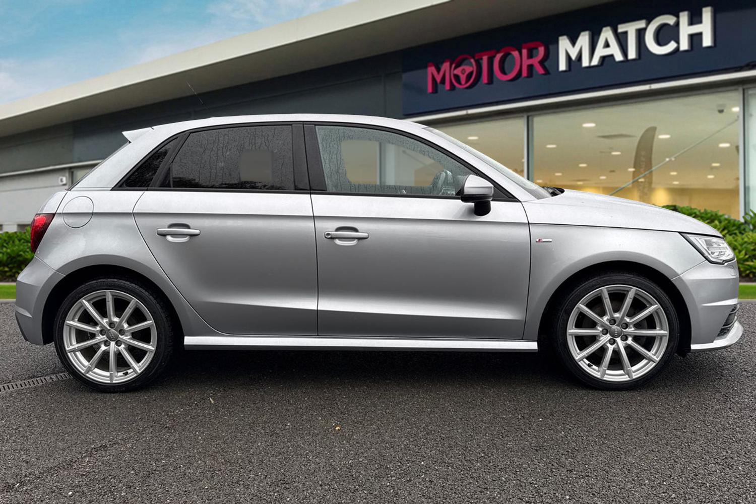 Used Audi A1 2017 for sale - 76421421: Photo 3