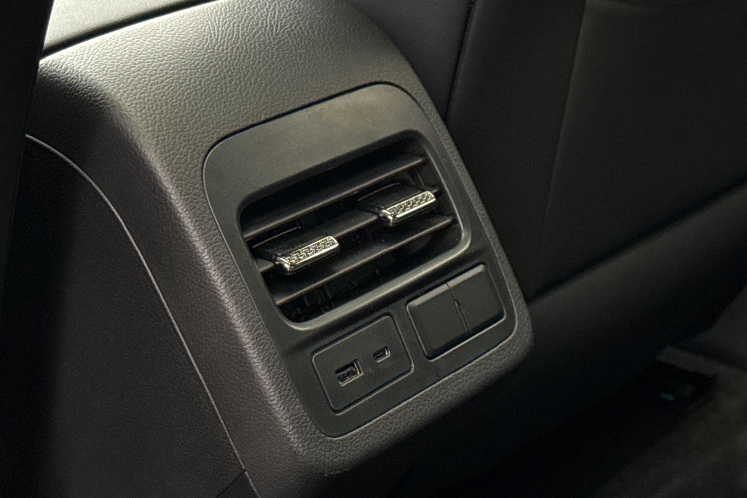 Used Omoda OMODA 5 2025 for sale - 76546200: Photo 37