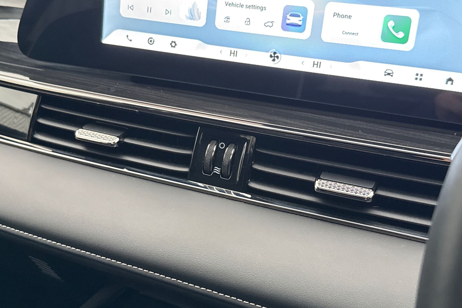 Used Omoda OMODA 5 2025 for sale - 76546200: Photo 45