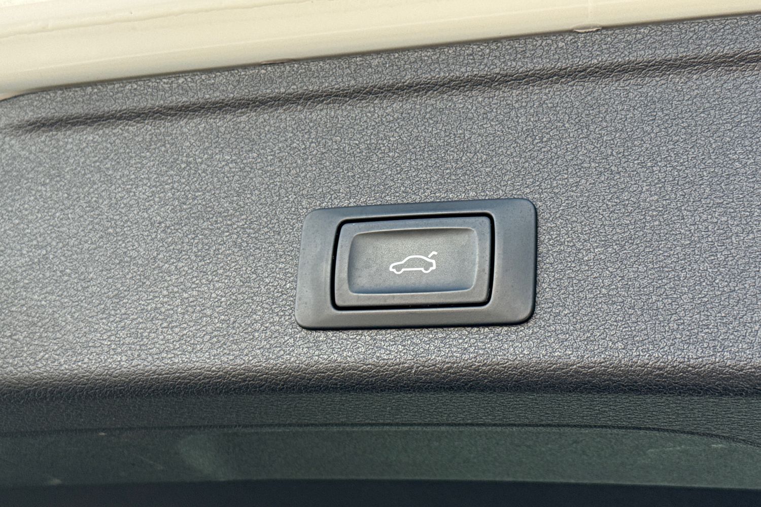 Used Audi A4 2017 for sale - 77951809: Photo 34