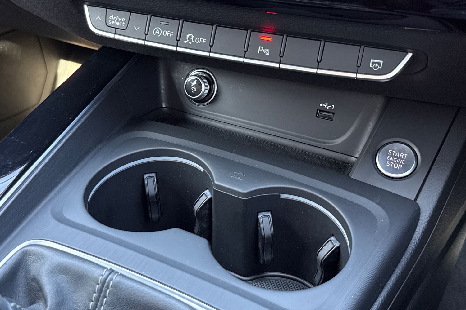 Used Audi A4 2017 for sale - 77951809: Photo 42