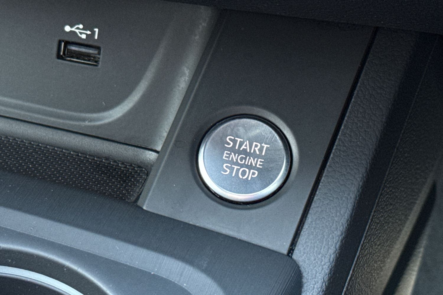 Used Audi A4 2017 for sale - 77951809: Photo 43