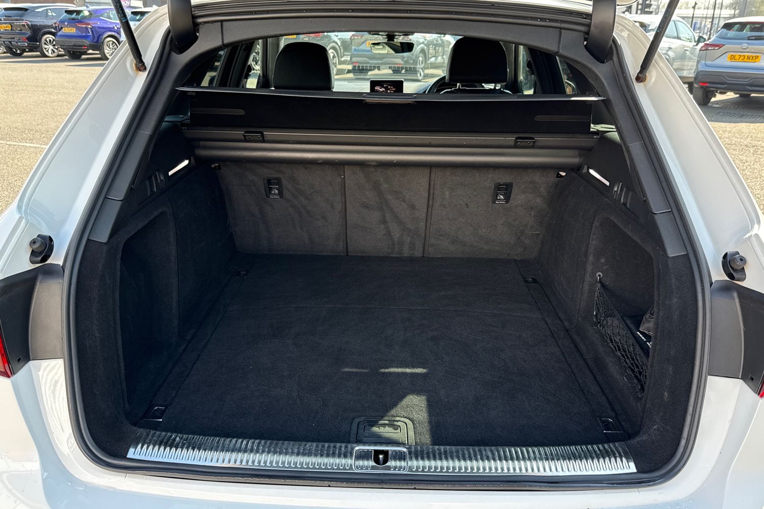 Used Audi A4 2017 for sale - 77951809: Photo 7