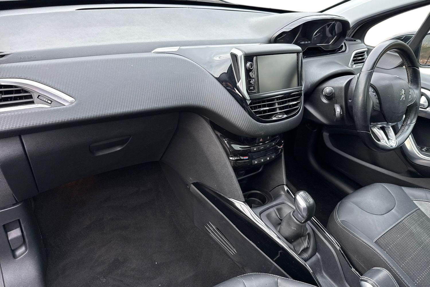 Used Peugeot 2008 2019 for sale - 77546589: Photo 14