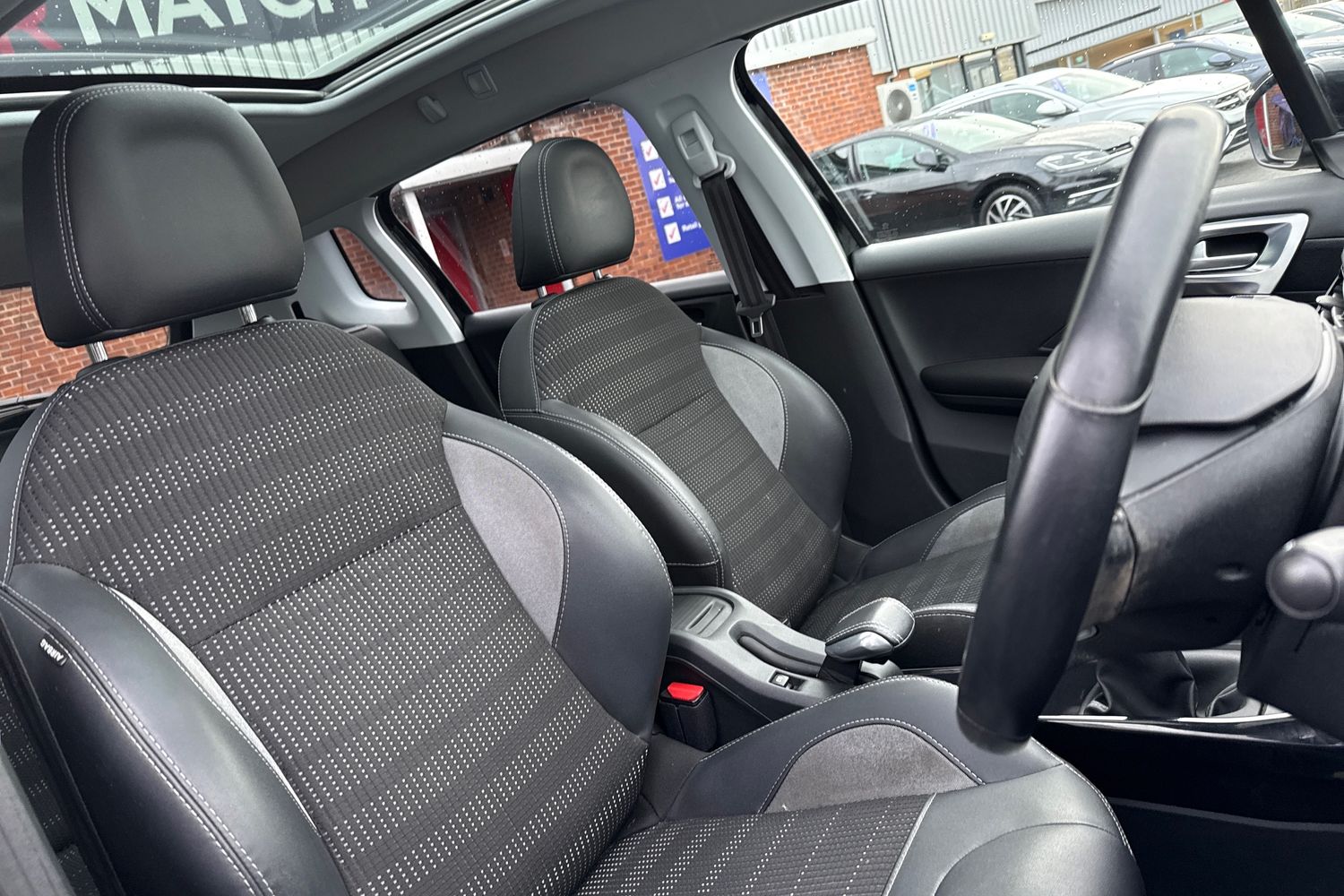 Used Peugeot 2008 2019 for sale - 77546589: Photo 23