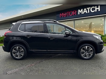Used Peugeot 2008 2019 for sale - 77546589: Photo