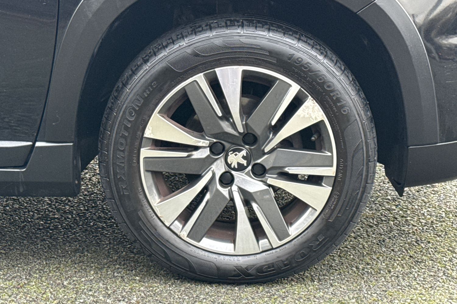 Used Peugeot 2008 2019 for sale - 77546589: Photo 9