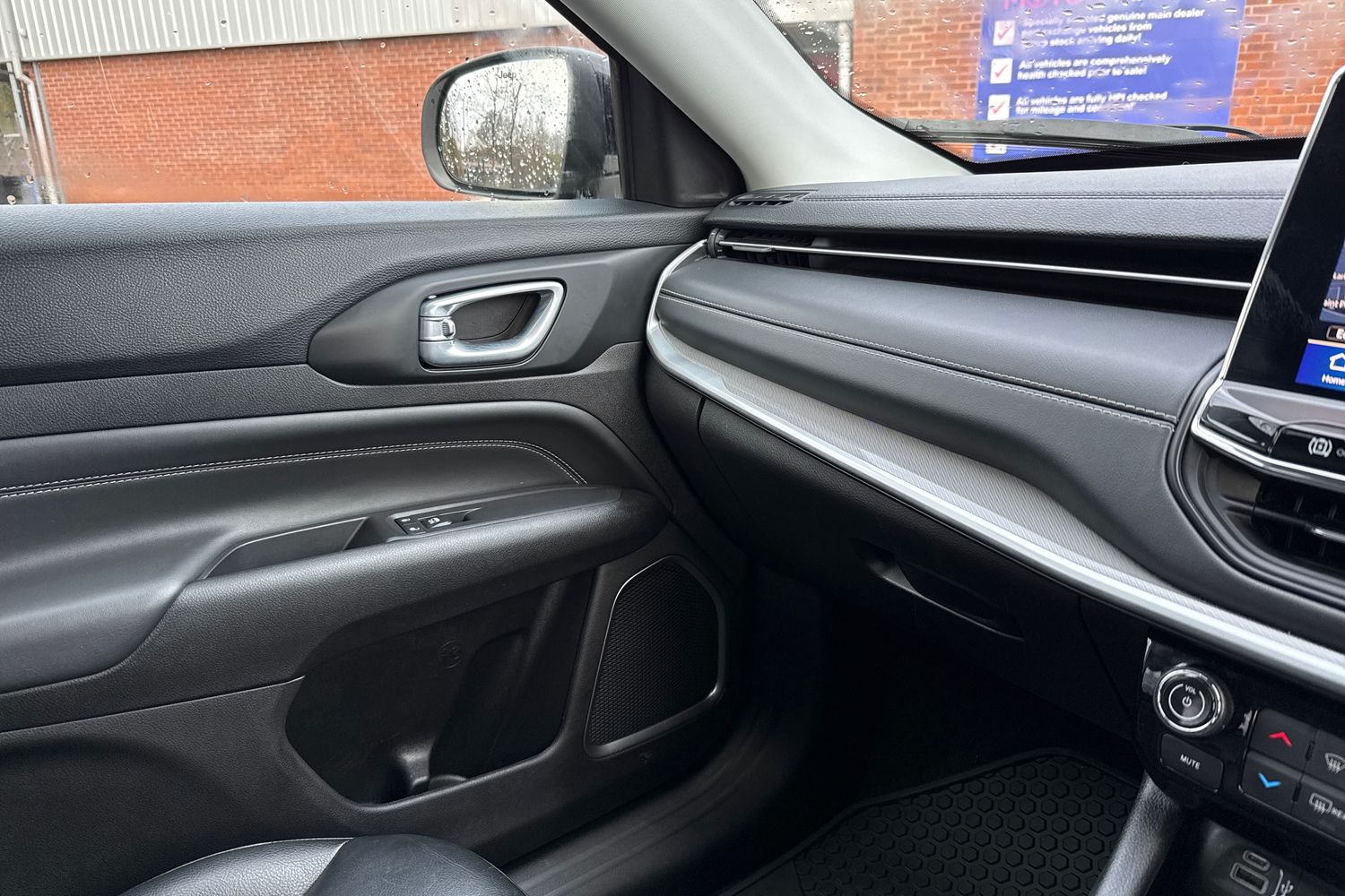 Used Jeep Compass 2023 for sale - 77275428: Photo 44