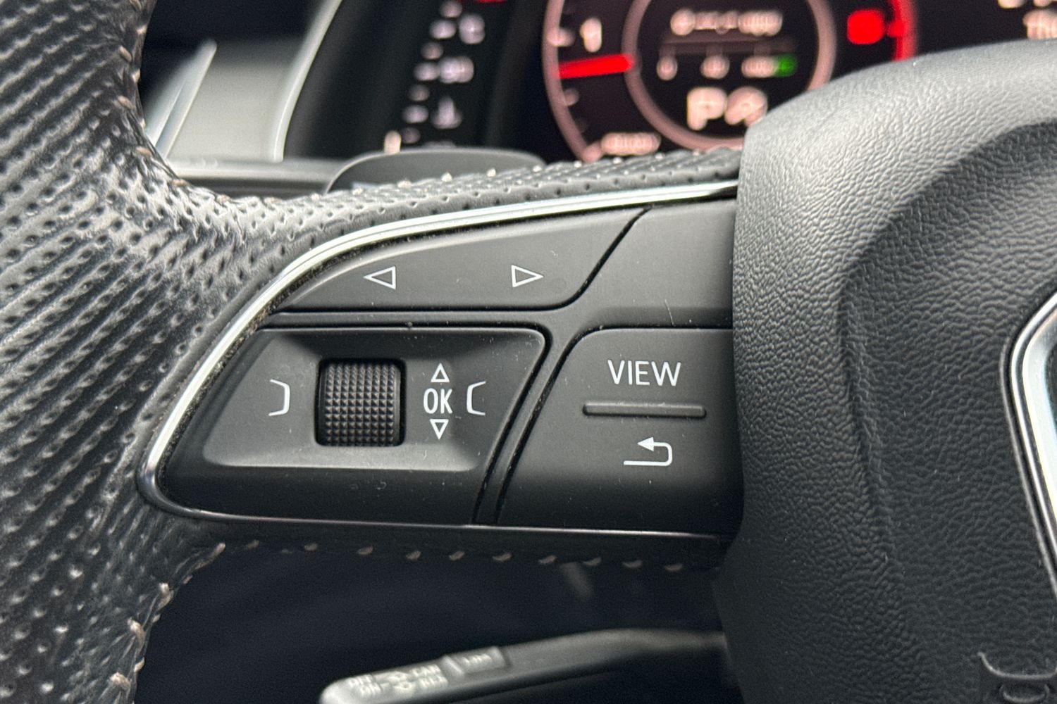 Used Audi Q7 2017 for sale - 77862888: Photo 45