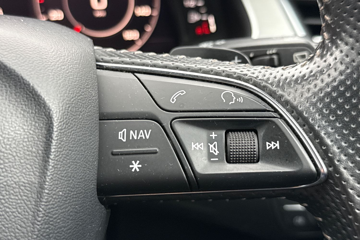 Used Audi Q7 2017 for sale - 77862888: Photo 47