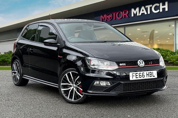 Used Volkswagen Polo 2016 for sale - 76220228: Photo 1