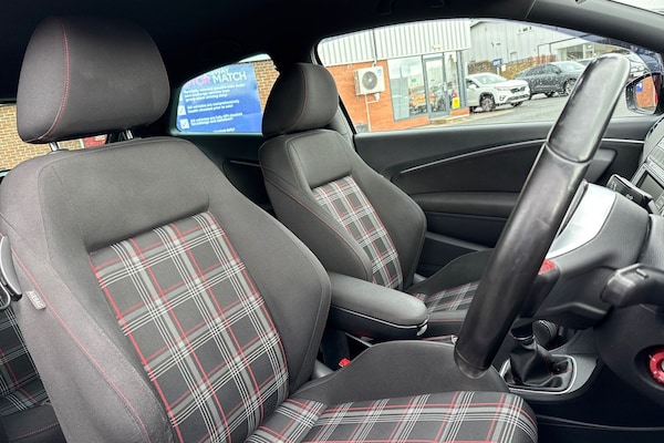 Used Volkswagen Polo 2016 for sale - 76220228: Photo 24