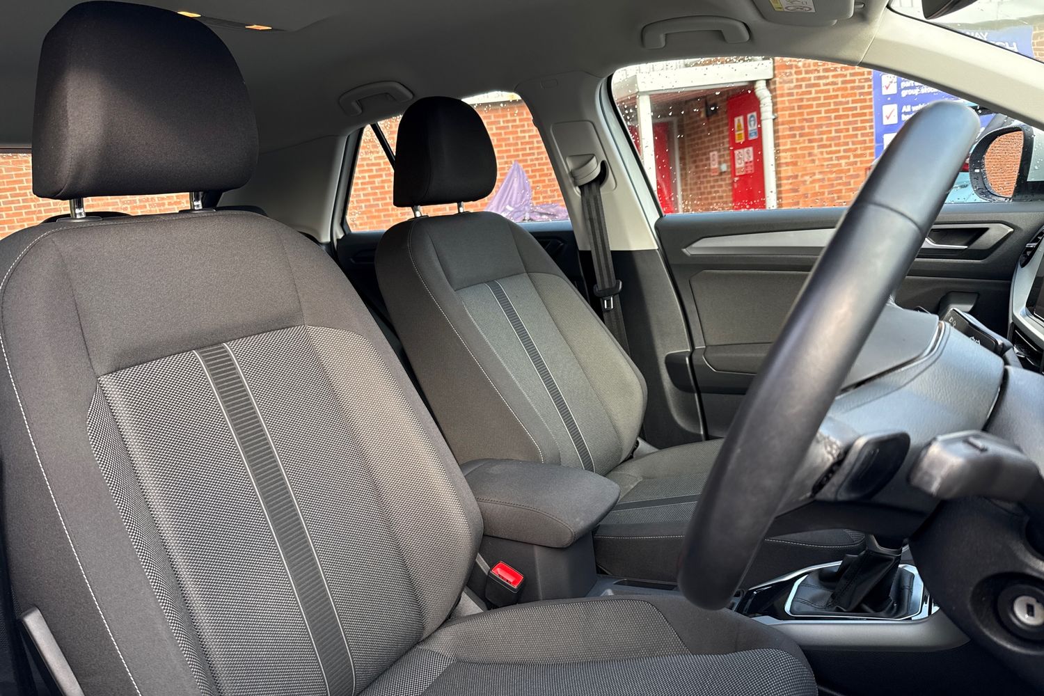 Used Volkswagen T-Roc 2022 for sale - 76385488: Photo 24