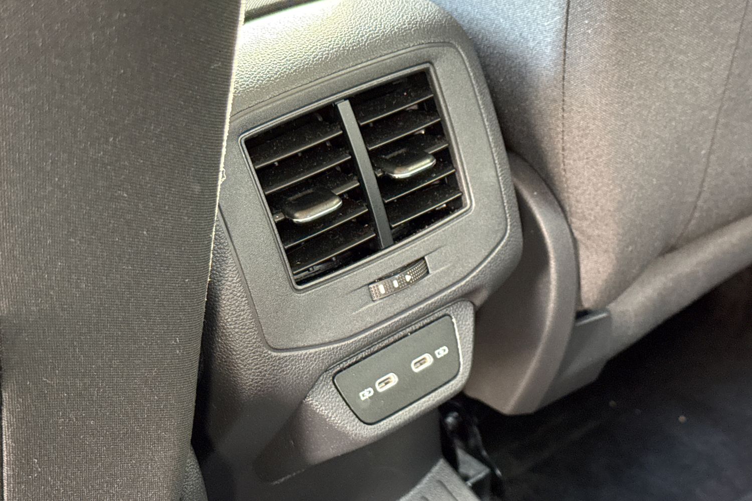 Used Volkswagen T-Roc 2022 for sale - 76385488: Photo 33