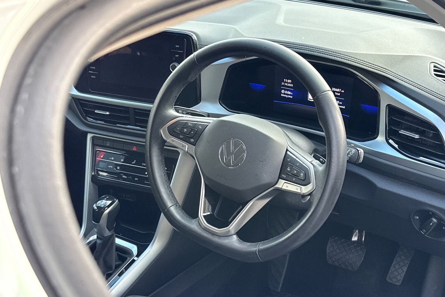 Used Volkswagen T-Roc 2022 for sale - 76385488: Photo 35