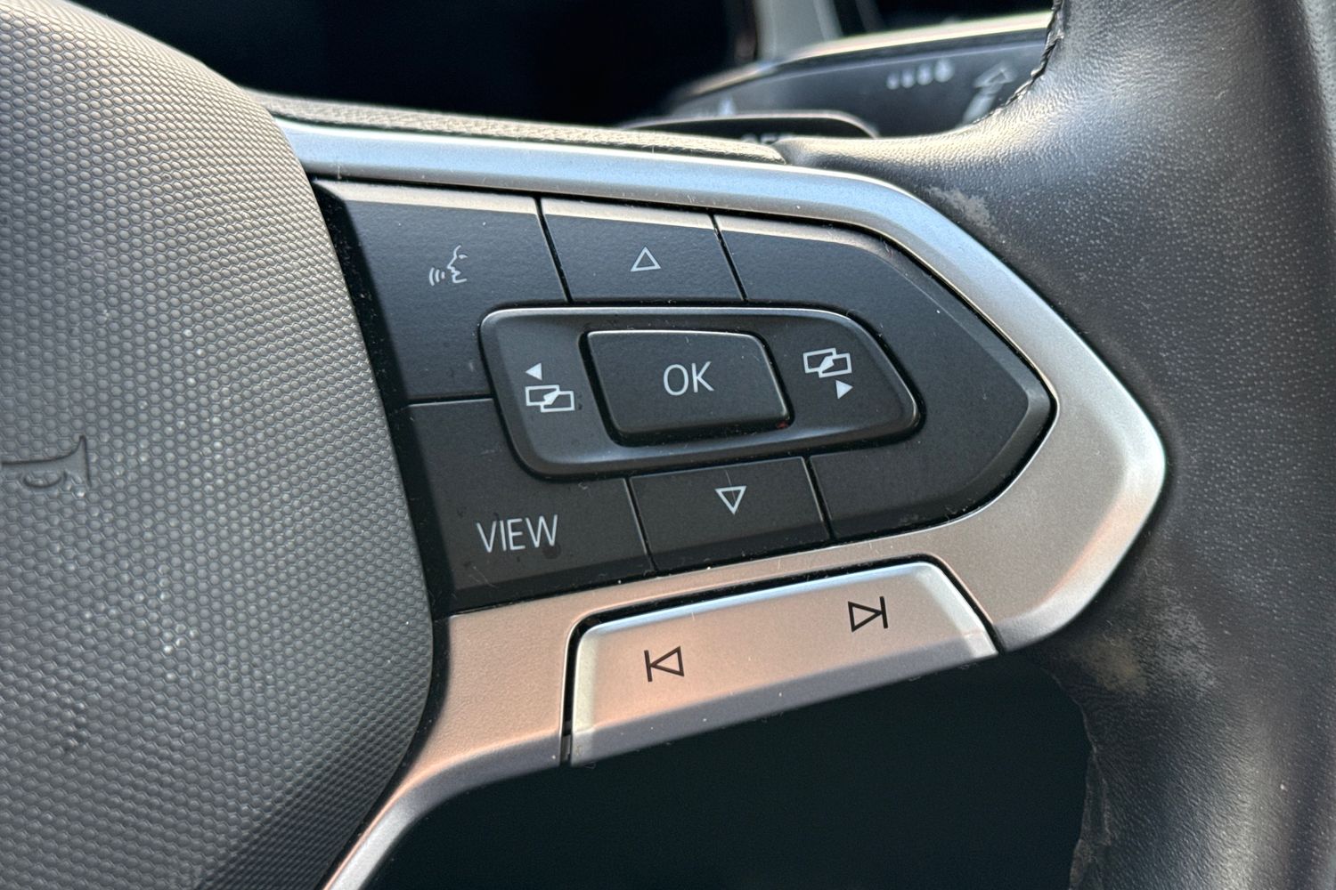 Used Volkswagen T-Roc 2022 for sale - 76385488: Photo 38