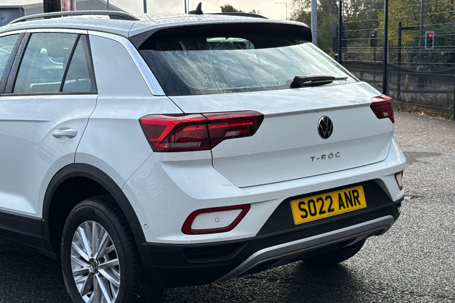 Used Volkswagen T-Roc 2022 for sale - 76385488: Photo 8
