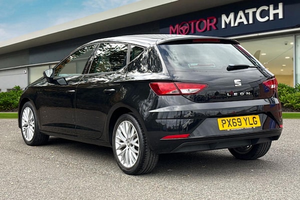 Used SEAT Leon 2019 for sale - 76218638: Photo 2