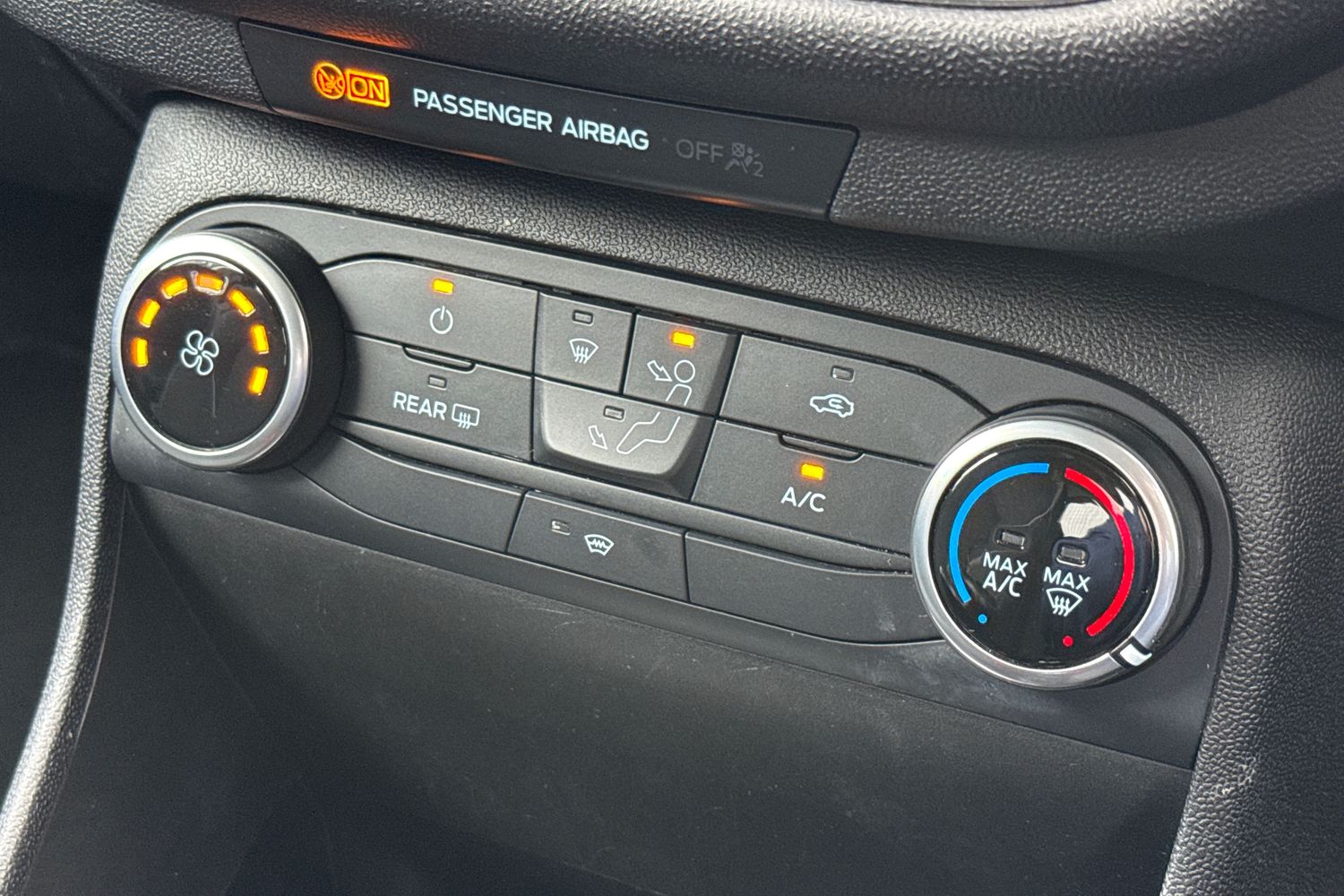 Used Ford Fiesta 2018 for sale - 77615832: Photo 22