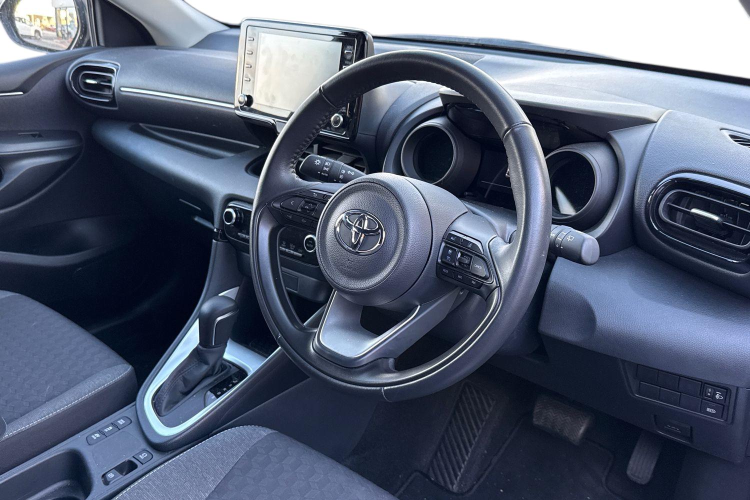 Used Toyota Yaris 2023 for sale - 76411613: Photo 14