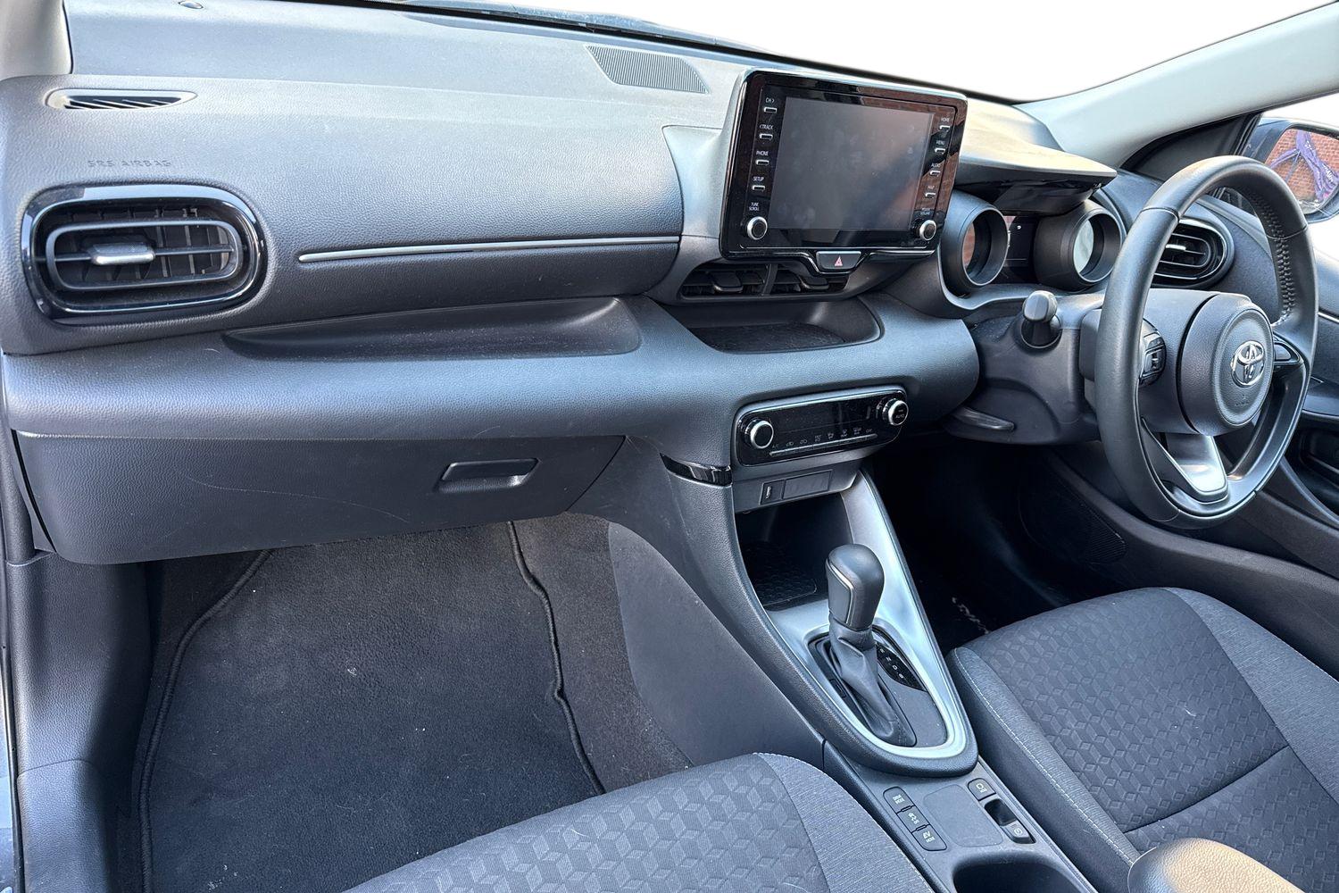 Used Toyota Yaris 2023 for sale - 76411613: Photo 15