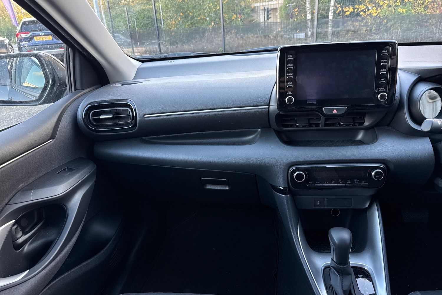 Used Toyota Yaris 2023 for sale - 76411613: Photo 20