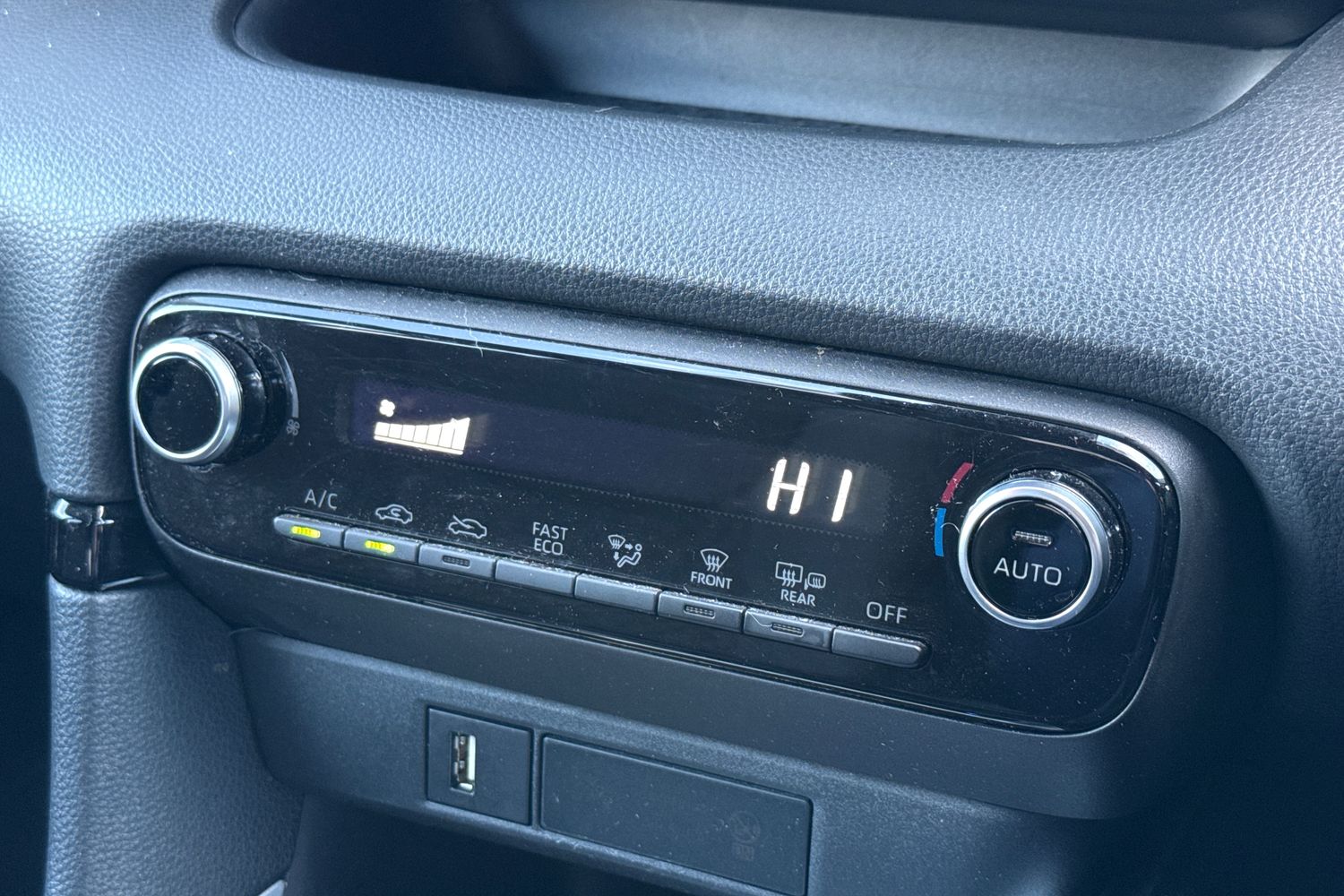 Used Toyota Yaris 2023 for sale - 76411613: Photo 22