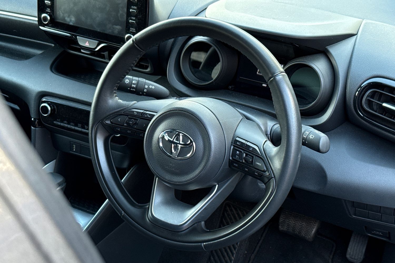 Used Toyota Yaris 2023 for sale - 76411613: Photo 29