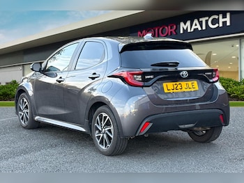 Used Toyota Yaris 2023 for sale - 76411613: Photo