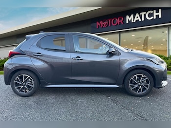 Used Toyota Yaris 2023 for sale - 76411613: Photo