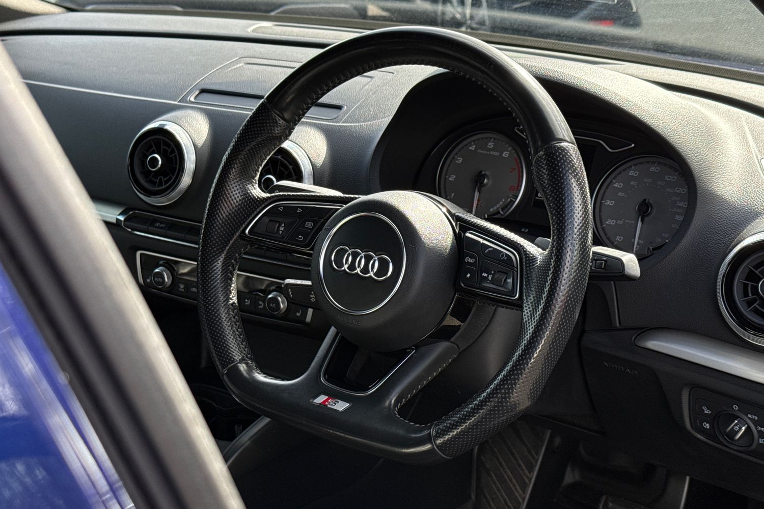 Used Audi S3 2018 for sale - 78052803: Photo 32