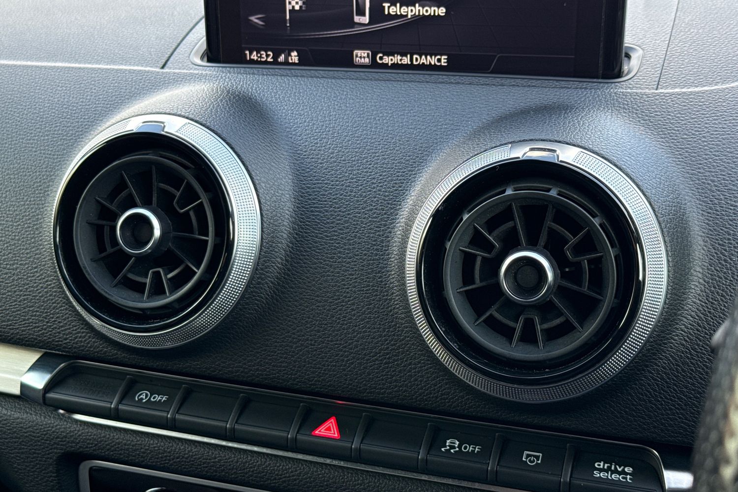 Used Audi S3 2018 for sale - 78052803: Photo 44